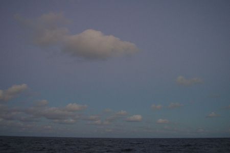 12_Galapagos Markezi_oblaki05.jpg