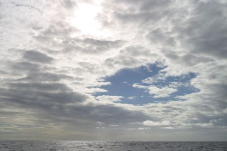 22_Tonga Fiji_oblaki01.jpg