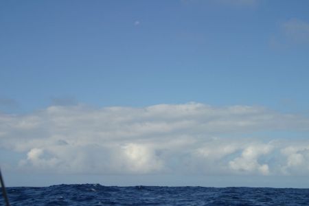12_Galapagos Markezi_oblaki01.jpg